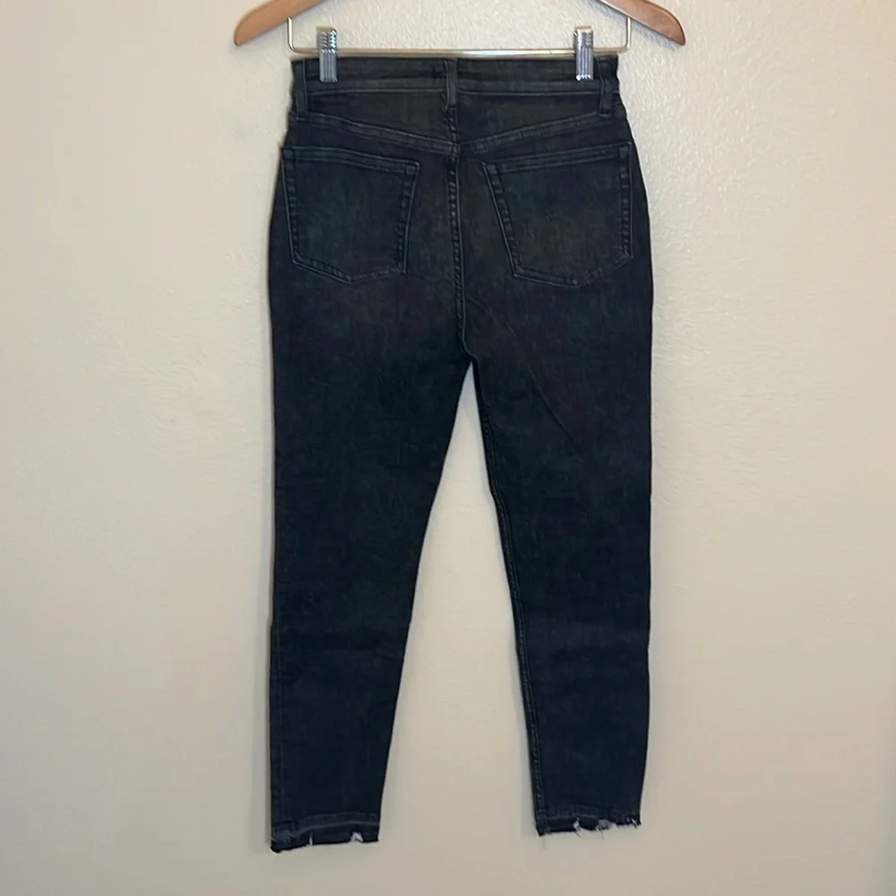 NWT Gap Sky High Skinny Ankle Raw Hem Denim Jeans